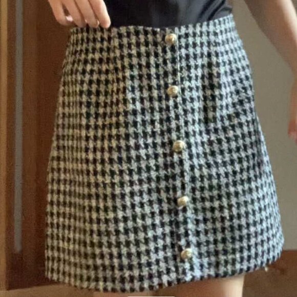 Tiled Black And White Skirt With Golden Buttons | By Apricot | Size  8 - Picture 1 of 2